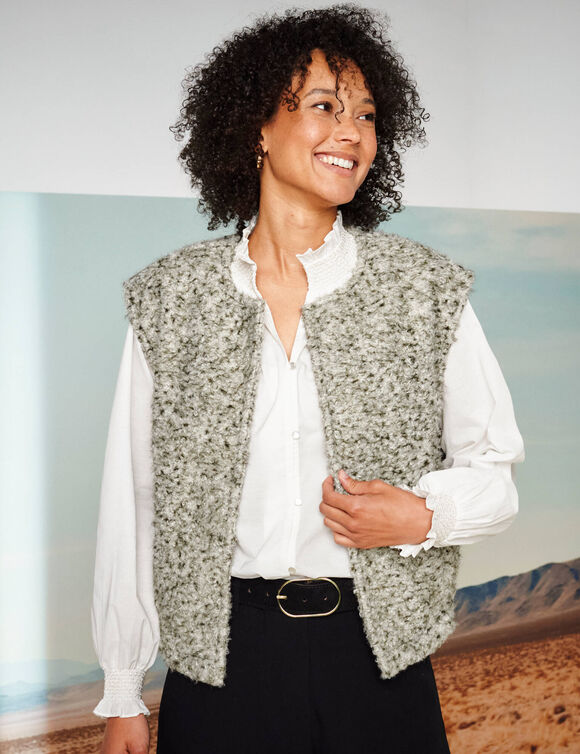Veste sans manches, maille bouclette (kaki chiné) Veste sans manches, maille bouclette (kaki chiné)